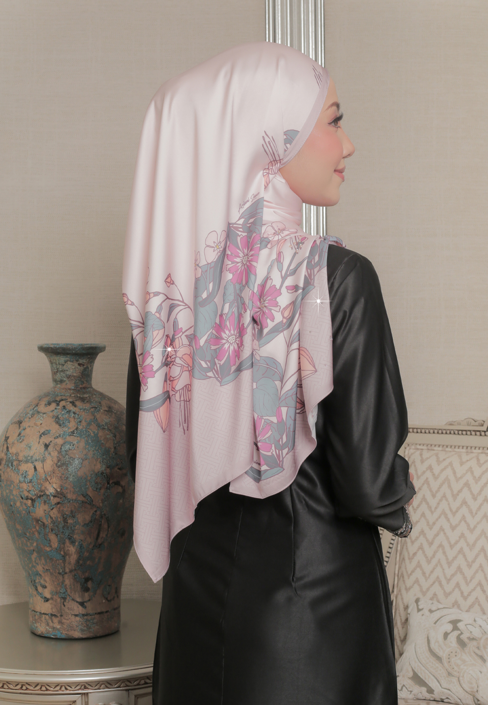 SHAWL 298 BLOSSOM PETALS PTD DIAMOND